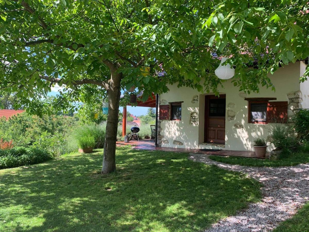 Holiday Home Luka 10 Kalnik Exterior foto